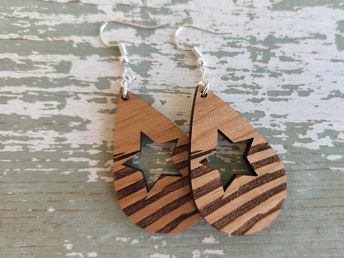 Patriotic Star Wood Earrings: Laser Cut Alder & Maple