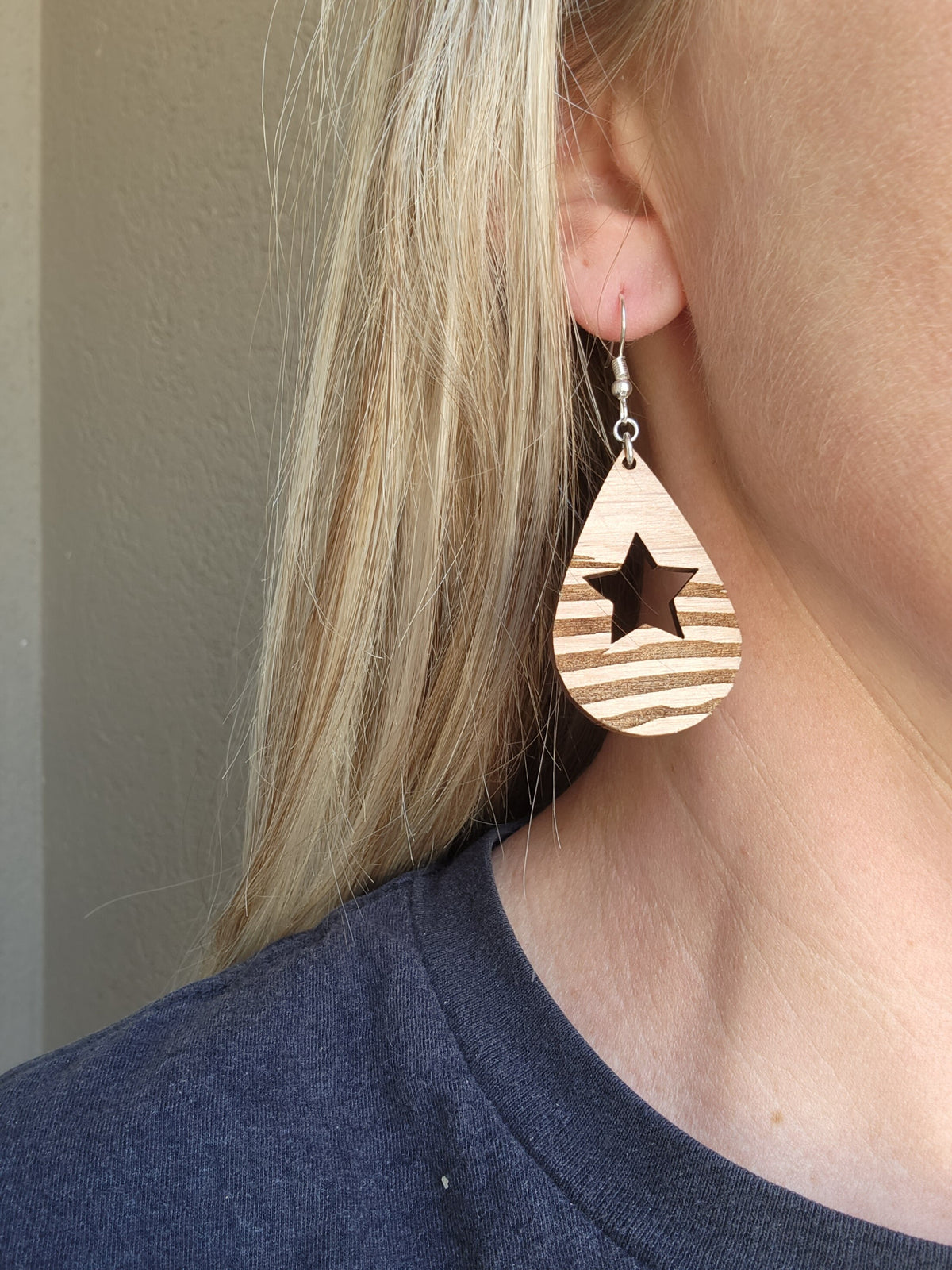Patriotic Star Wood Earrings: Laser Cut Alder & Maple