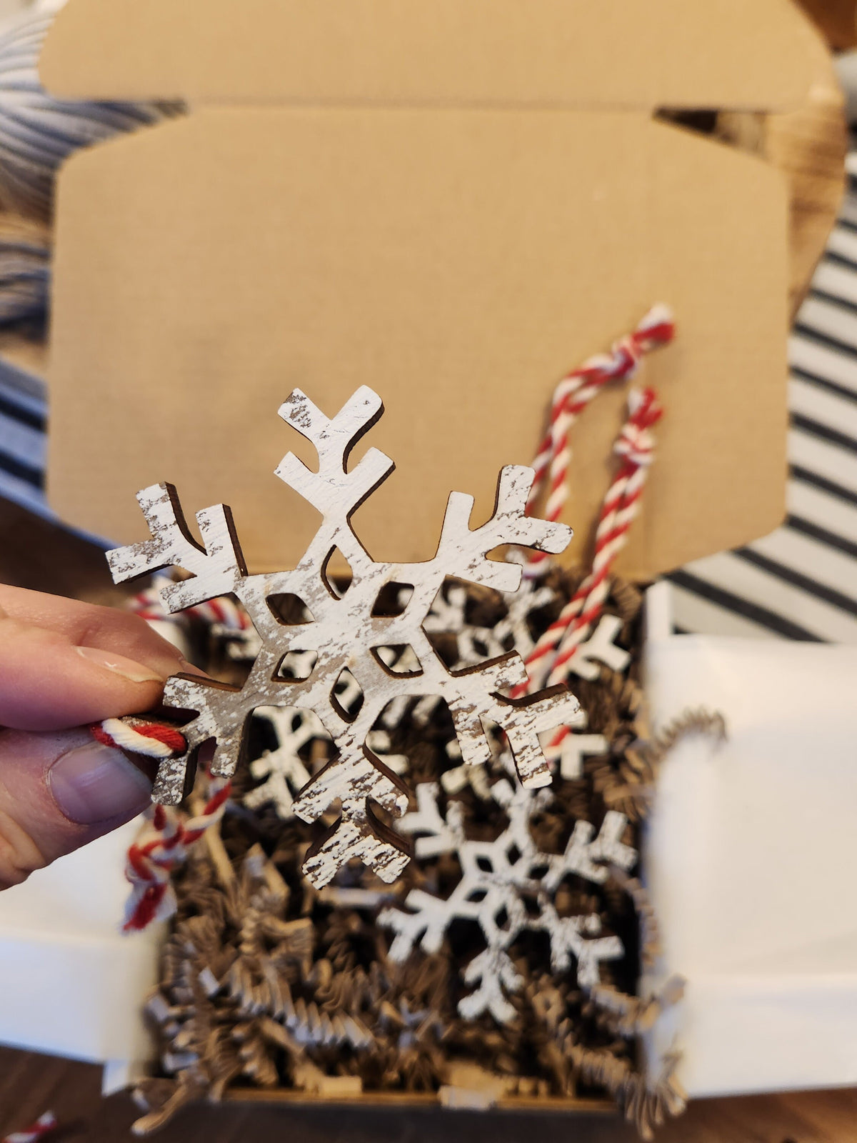 Small Weathered Snowflake Tag Sets