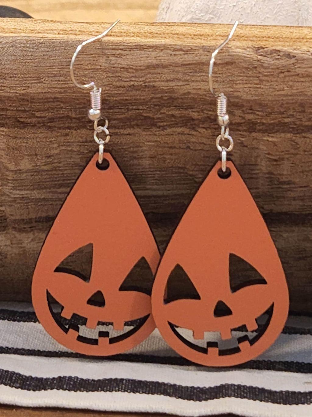 Jack O Lantern Dangles